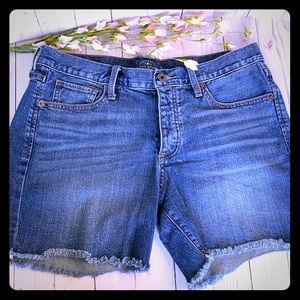 LUCKY BRAND DENIM SHORTS  BUTTON FLY SIZE 6